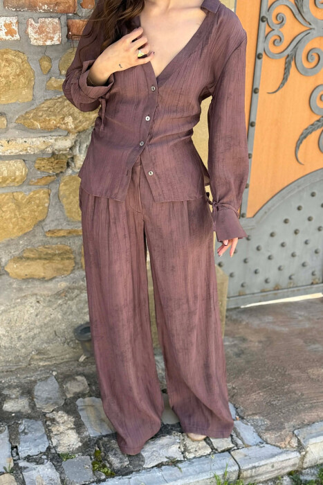 SET NJE NGJYRESH KEMISHE + PANTALLONA PER FEMRA NE NGJYRE KAFE - 2