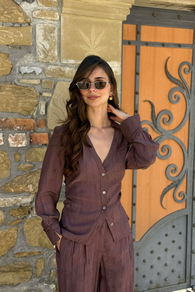 SET NJE NGJYRESH KEMISHE + PANTALLONA PER FEMRA NE NGJYRE KAFE - 3