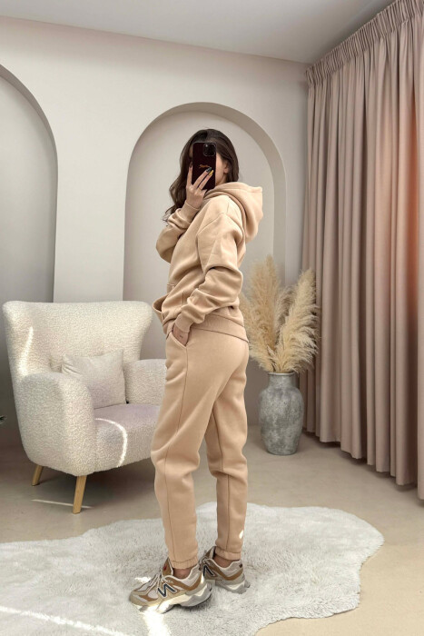 SET NJE NGJYRESH ME PUSH HOODIE+TUTA PER FEMRA NE NGJYRE BEZHE - 2