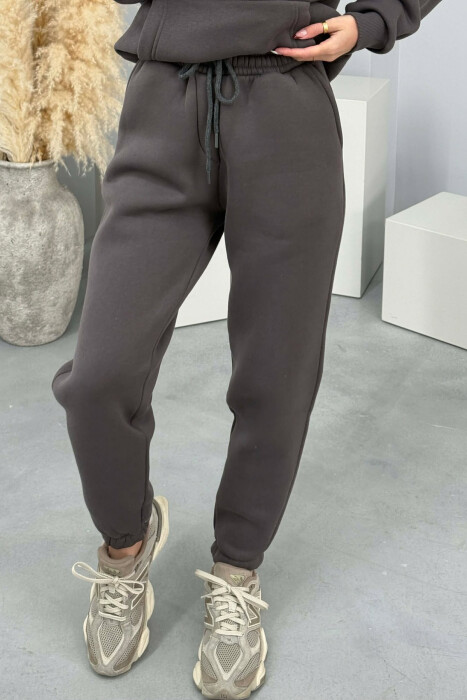 SET NJE NGJYRESH ME PUSH HOODIE+TUTA PER FEMRA NE NGJYRE GRI ERRET - 4