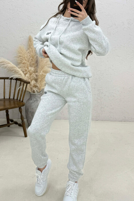 SET NJE NGJYRESH ME PUSH HOODIE + TUTA PER FEMRA NE NGJYRE GRI TE ZBARDHUR - 4