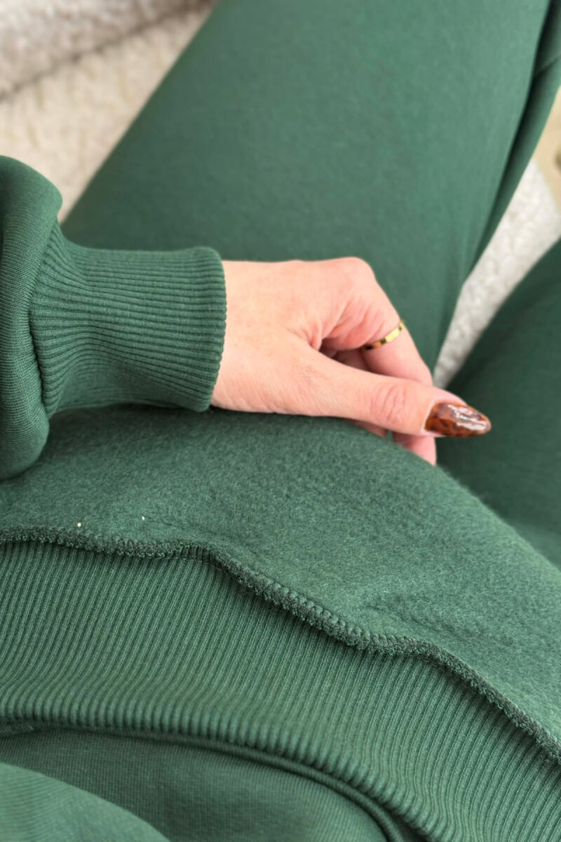 SET NJE NGJYRESH ME PUSH HOODIE+TUTA PER FEMRA NE NGJYRE JESHILE - 3