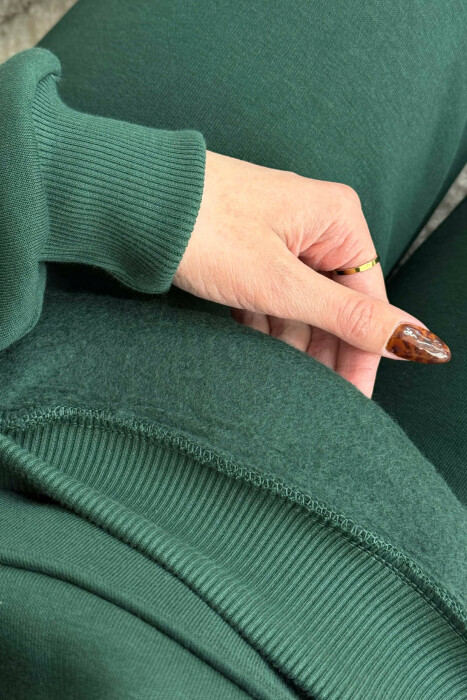 SET NJE NGJYRESH ME PUSH HOODIE+TUTA PER FEMRA NE NGJYRE JESHILE TE ERRET - 4