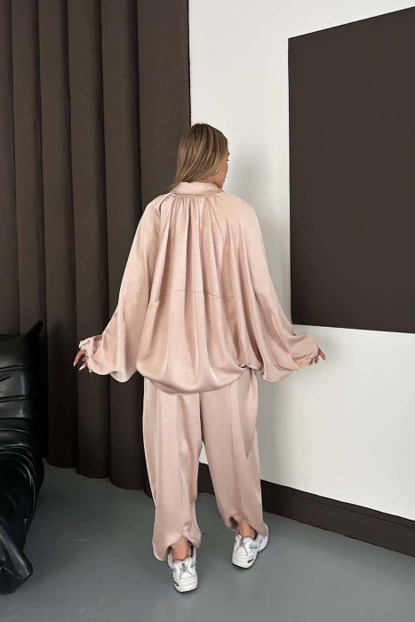 SET NJE NGJYRESH ME SHKELQIM XHAKETE + PANTALONA TE GJERA PER FEMRA NE NGJYRE BEZHE - 4