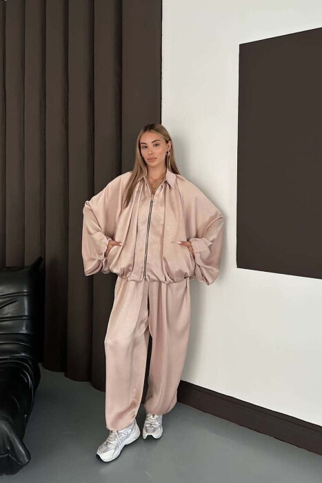 SET NJE NGJYRESH ME SHKELQIM XHAKETE + PANTALONA TE GJERA PER FEMRA NE NGJYRE BEZHE - 5