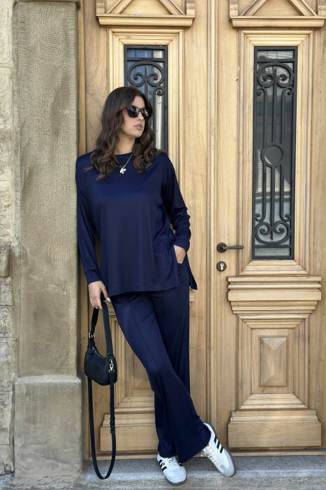 SET NJË NGJYRËSH BLUZË+TUTA PËR FEMRA NË NGJYRËN BLU 