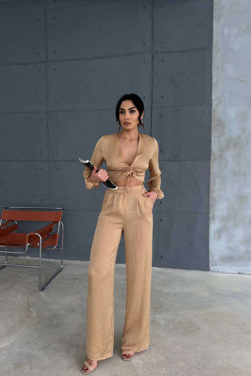 SET NJË NGJYRËSH CROP+PANTALLONA PËR FEMRA NË NGJYRË BEZHË - 1