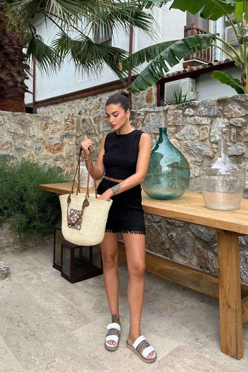 SET NJË NGJYRËSH KANATIERE+PANTALLONA TË SHKURTRA PËR FEMRA NË NGJYRËN E ZEZË - 7