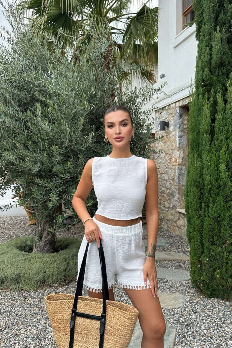 SET NJË NGJYRËSH KANATIERE+PANTALLONA TË SHKURTRA PËR FEMRA NË NGJYRË E BARDHË - 4