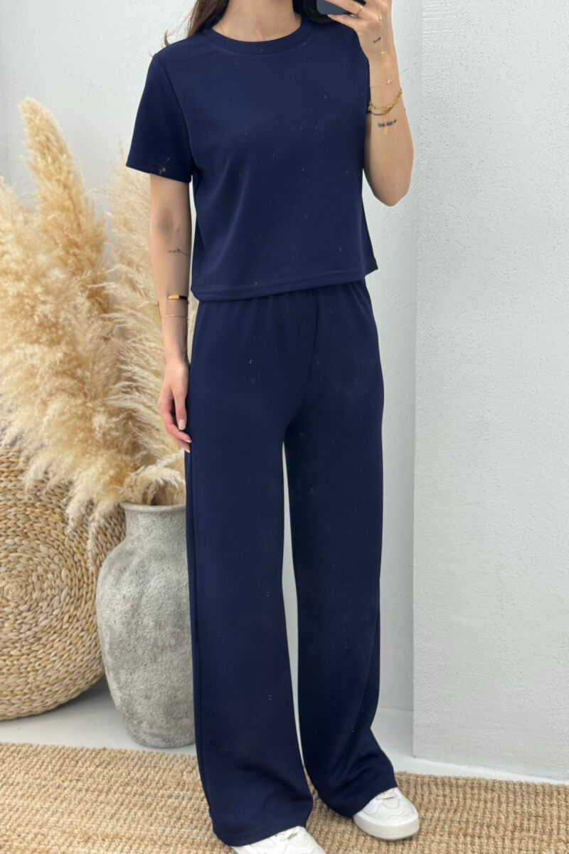 SET NJË NGJYRËSH ELASTIK T-SHIRT+TUTA PËR FEMRA NË NGJYRË BLU E ERRËT - 2