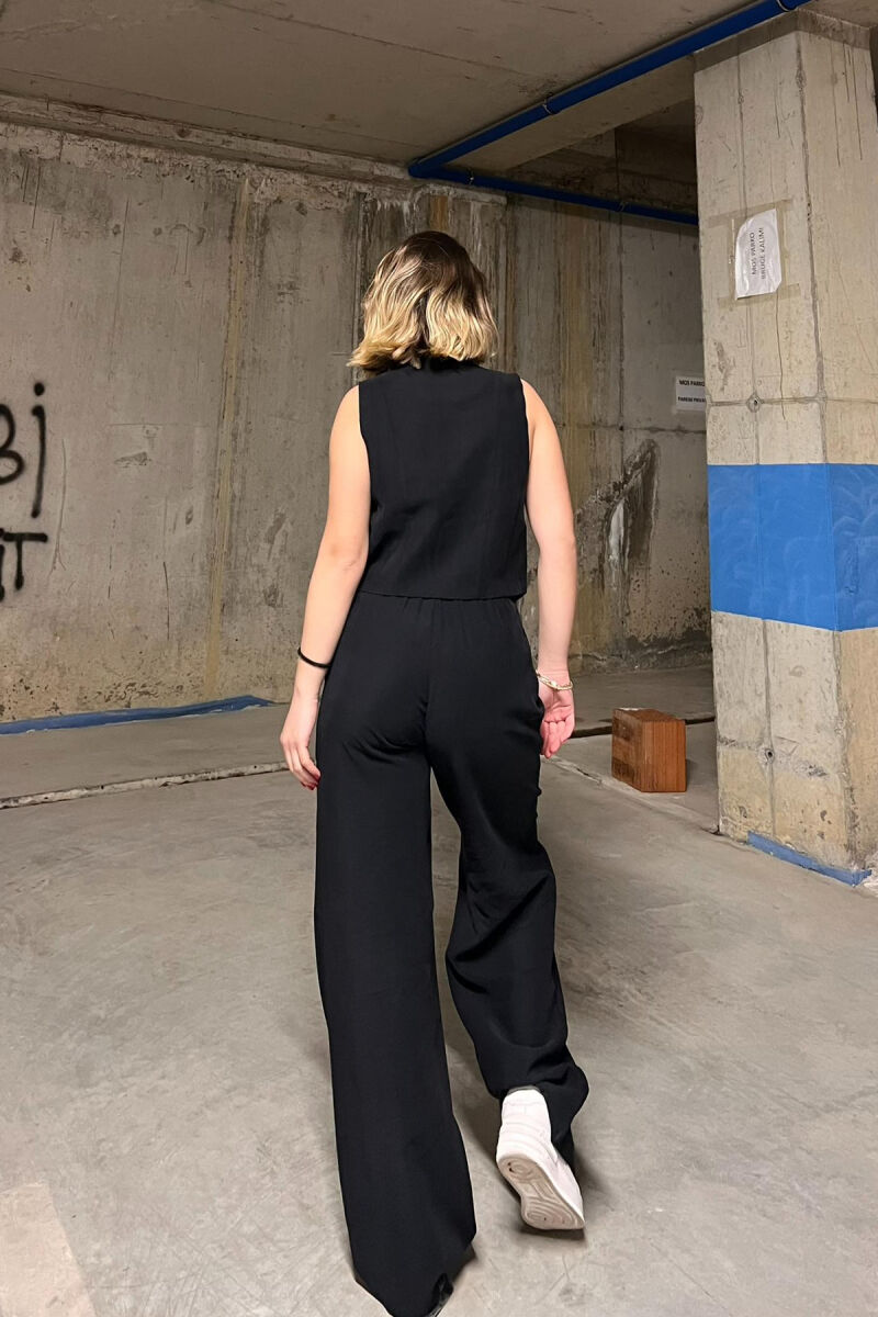 SET NJË NGJYRËSH PËR FEMRA NË NGJYRËN E E ZEZË - 4