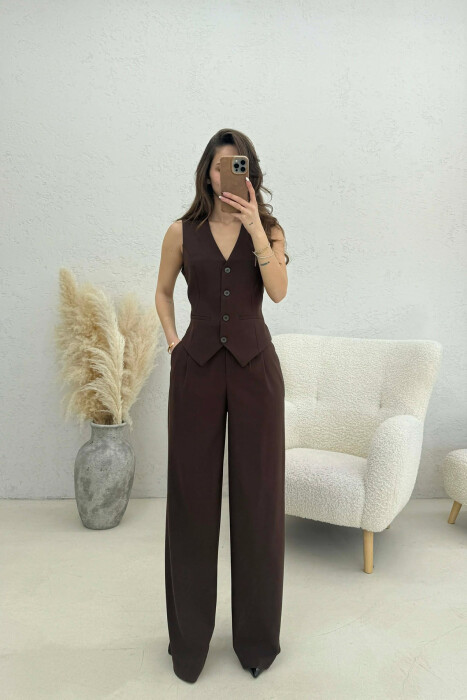 SET NJË NGJYRËSH PËR FEMRA NË NGJYRËN KAFE - 2