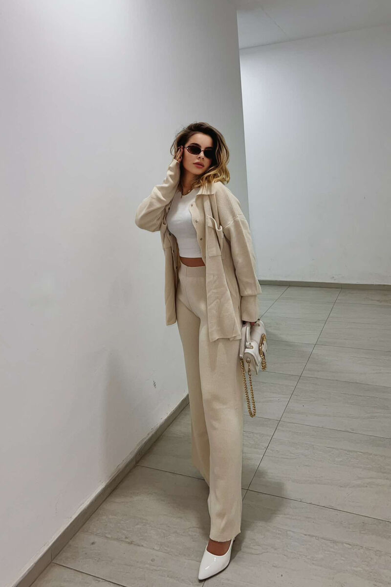 SET NJË NGJYRËSH PËR FEMRA NË NGJYRËN KREM - 1