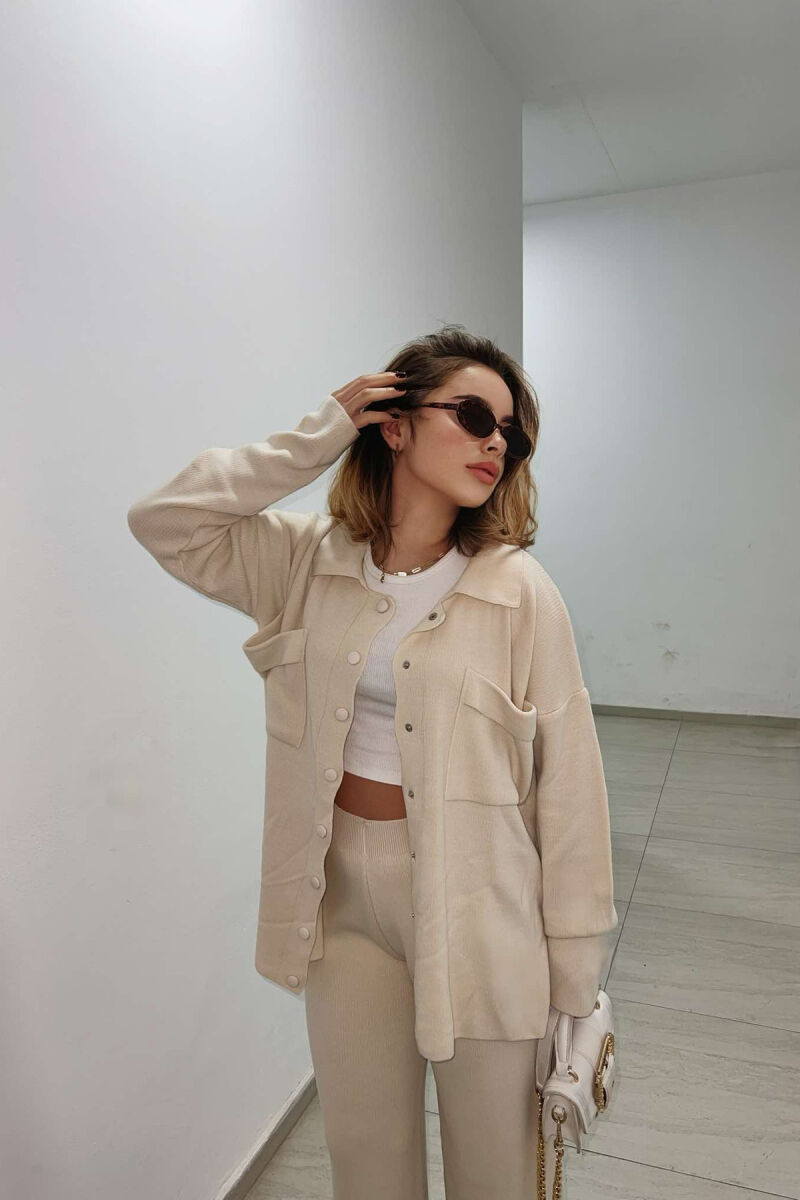 SET NJË NGJYRËSH PËR FEMRA NË NGJYRËN KREM - 7