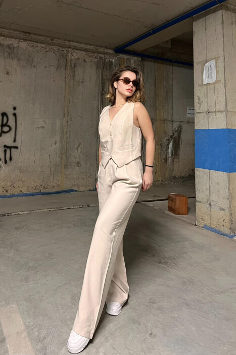SET NJË NGJYRËSH PËR FEMRA NË NGJYRËN KREM - 2