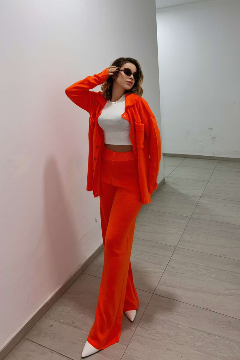 SET NJË NGJYRËSH PËR FEMRA NË NGJYRËN PORTOKALLI - 4