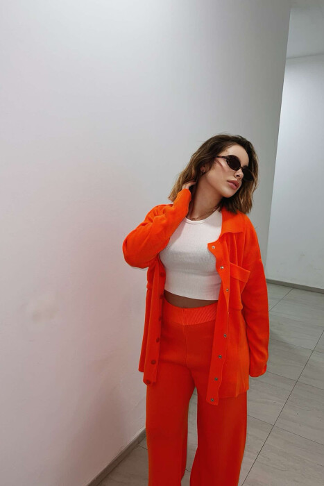SET NJË NGJYRËSH PËR FEMRA NË NGJYRËN PORTOKALLI - 6