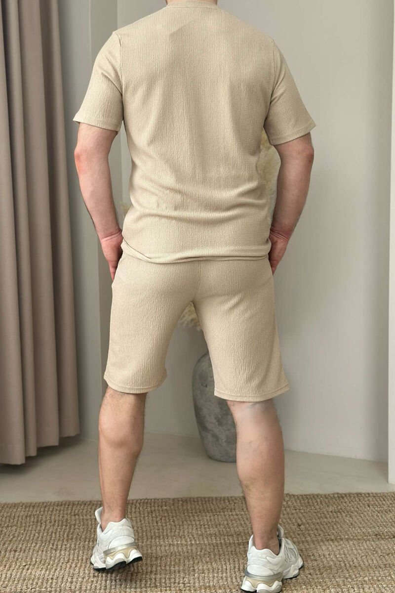 SET NJË NGJYRËSH T-SHIRT+TUTA TË SHKURTRA PËR MESHKUJ NË NGJYRËN BEZHË - 3