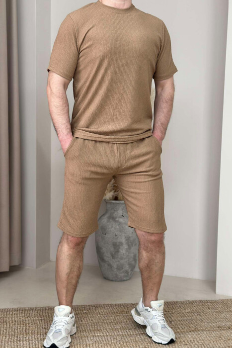 SET NJË NGJYRËSH T-SHIRT+TUTA TË SHKURTRA PËR MESHKUJ NË NGJYRËN KAFE E ZBARDHUR - 1