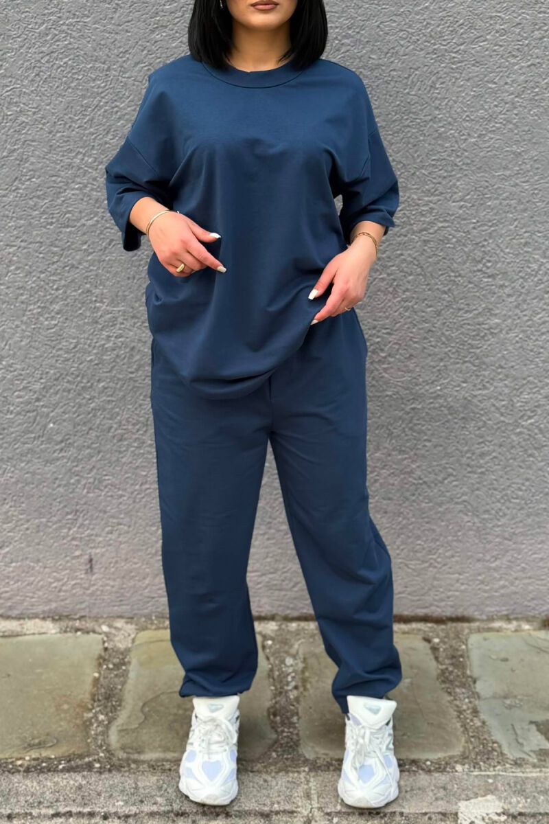 SET NJE NGJYRESH T-SHIRT I THJESHTE + TUTA PER FEMRA NE NGJYRE BLU - 2