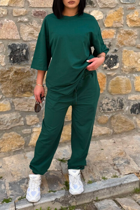 SET NJE NGJYRESH T-SHIRT I THJESHTE + TUTA PER FEMRA NE NGJYRE JESHILE - 2
