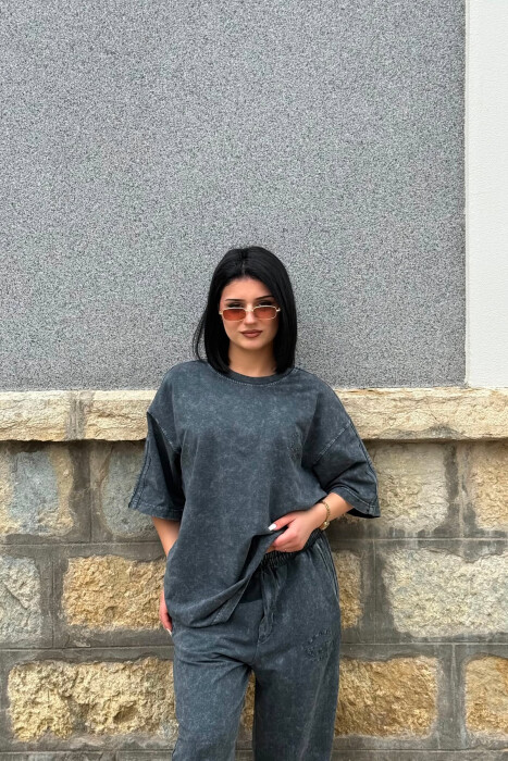 SET NJE NGJYRESH T-SHIRT ME SHKRIME + TUTA PER FEMRA NE NGJYRE GRI TE ERRET - 6