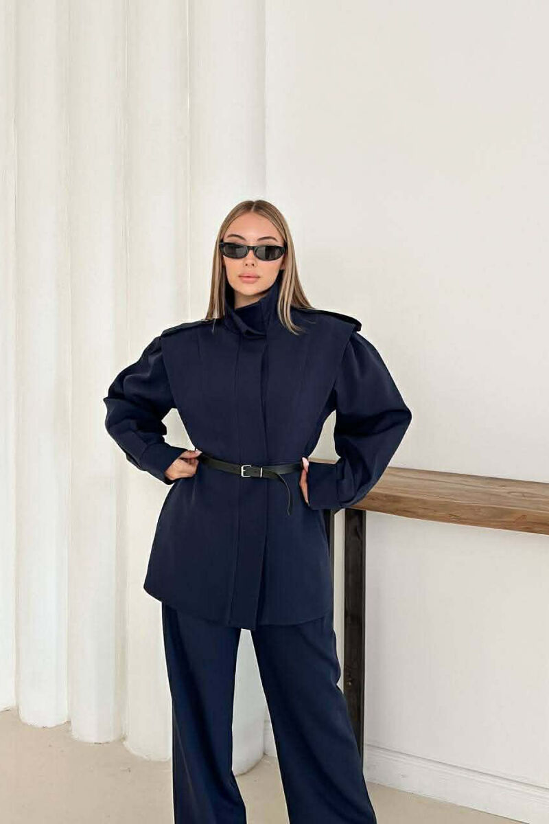 SET NJE NGJYRESH XHAKETE ME RRIP DHE BUTONA TE FSHEHUR + PANTALLONA PER FEMRA NE NGJYRE BLU TE ERRET - 4