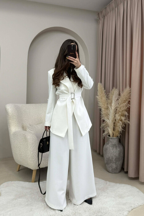 SET NJE NGJYRESH XHAKETE ME RRIP+PANTALLONA PER FEMRA NE NGJYRE TE BARDHE - KLAUDIO FASHION