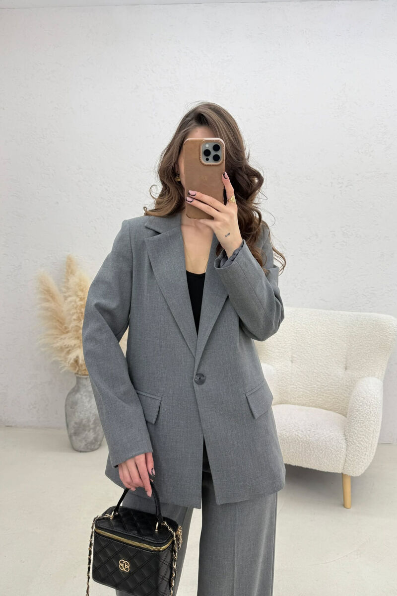 SET NJË NGJYRESH XHAKETE +PANTALLONA PËR FEMRA NE NGJYRE GRI - 3