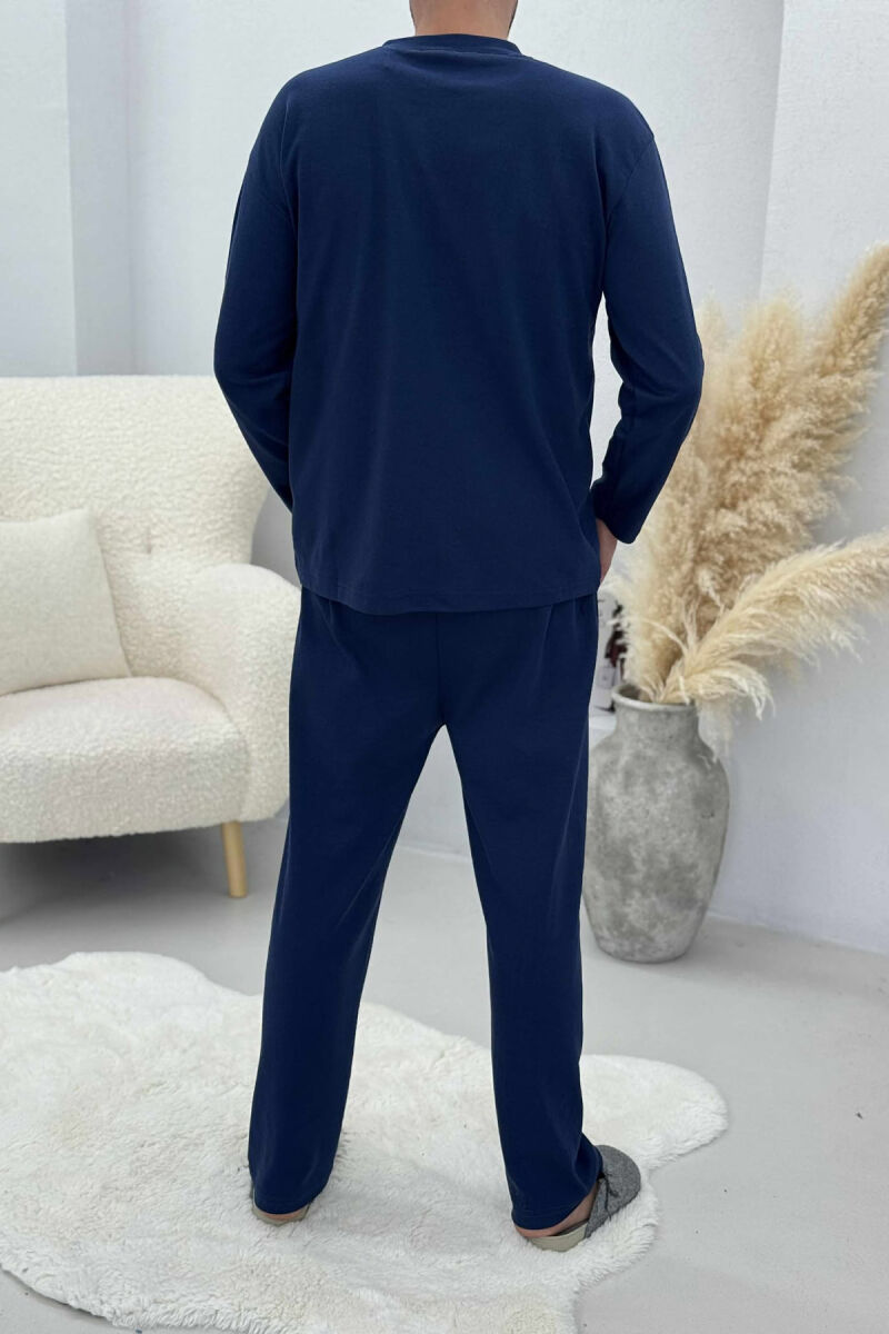 SET PIZHAMESH BLUZË+TUTA DY NGJYRËSHE PËR MESHKUJ NË NGJYRË BLU - 3