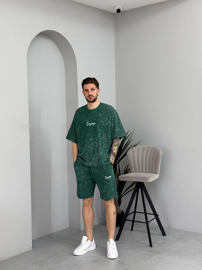 SET T-SHIRT ME SHKRIM PARA & PAS + TUTA TE SHKURTRA PER MESHKUJ NE NGJYRE JESHILE - 1