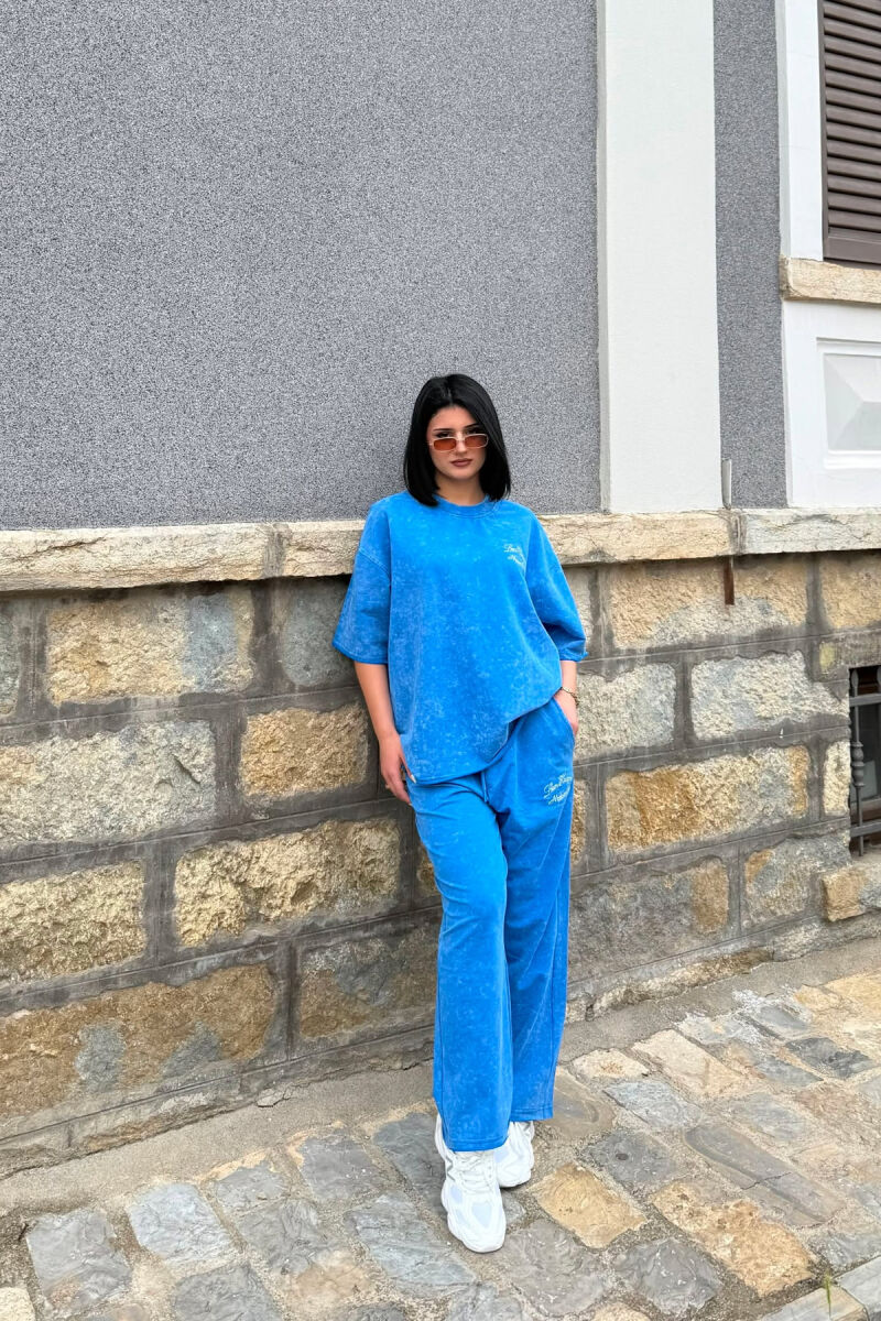 SET T-SHIRT ME SHKRIME + TUTA PER FEMRA NE NGJYRE BLU TE ZBARDHUR - 2