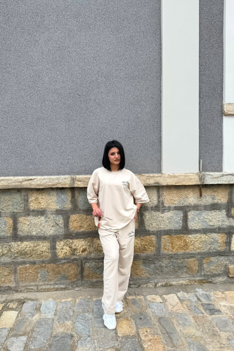 SET T-SHIRT ME SHKRIME + TUTA PER FEMRA NE NGJYRE KREM - KLAUDIO FASHION