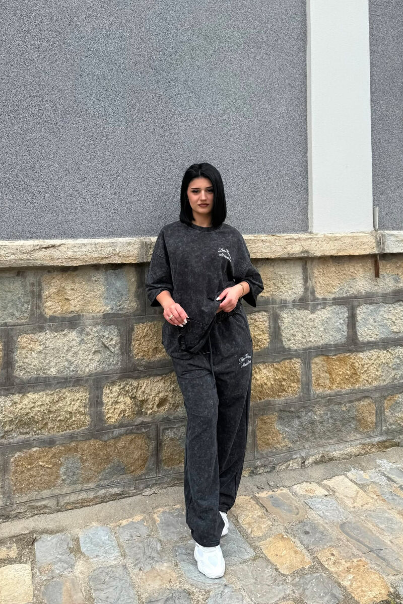 SET T-SHIRT ME SHKRIME + TUTA PER FEMRA NE NGJYRE TE ZEZE - 5