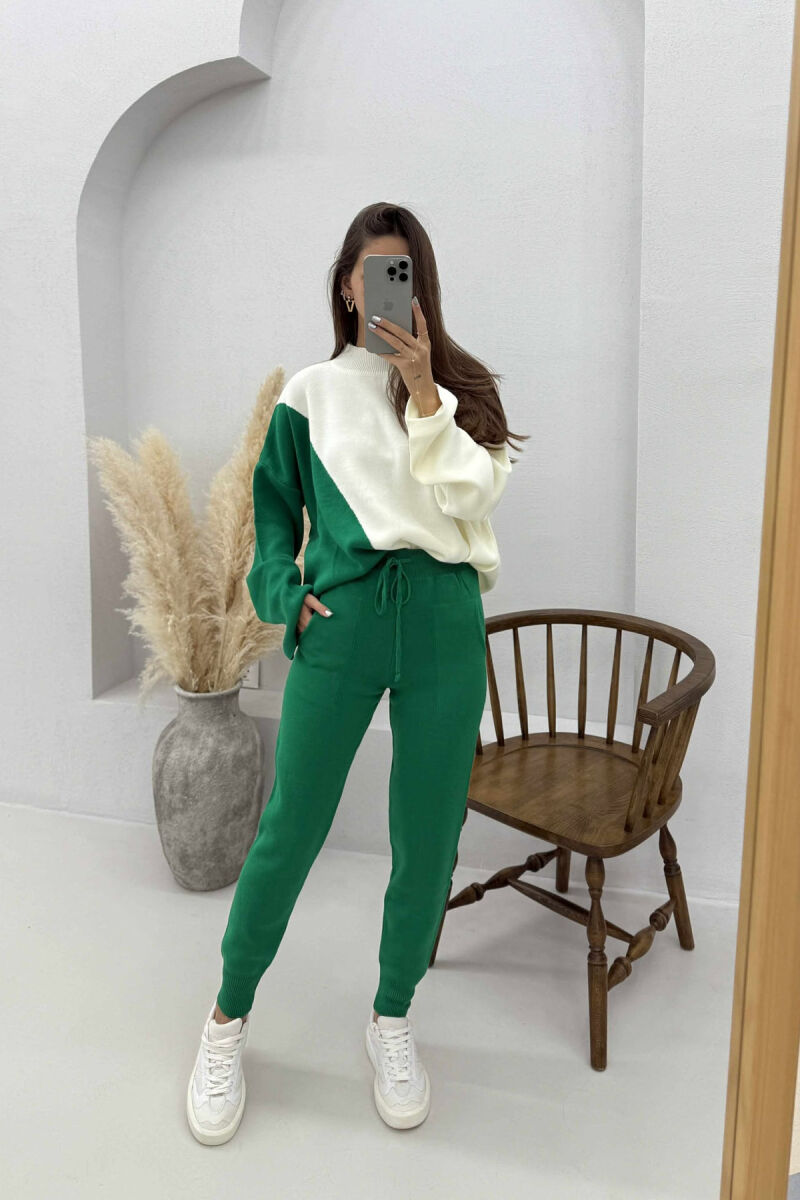 SET TRIKO ME JAKË GJYSËM GOLF+PANTALLONA PËR FEMRA NË NGJYRË TË BARDHË ME JESHILE - 2