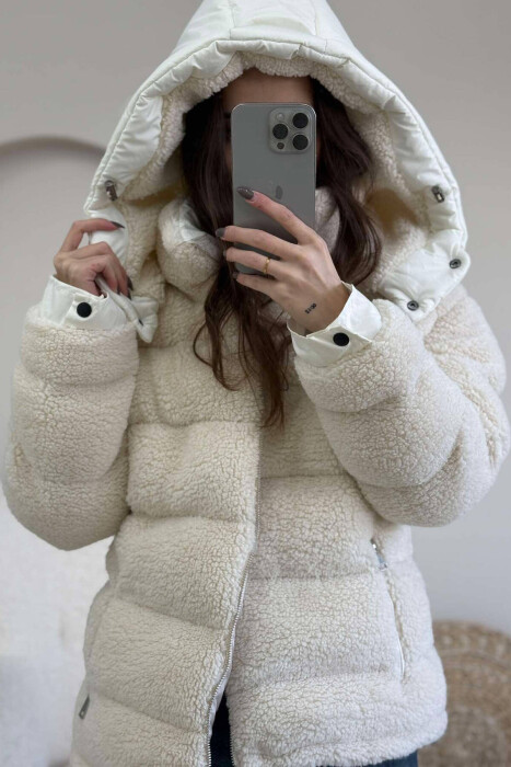 SHEEPSKIN HOOD WOMEN JACKET IN CREAM COLOR - 2