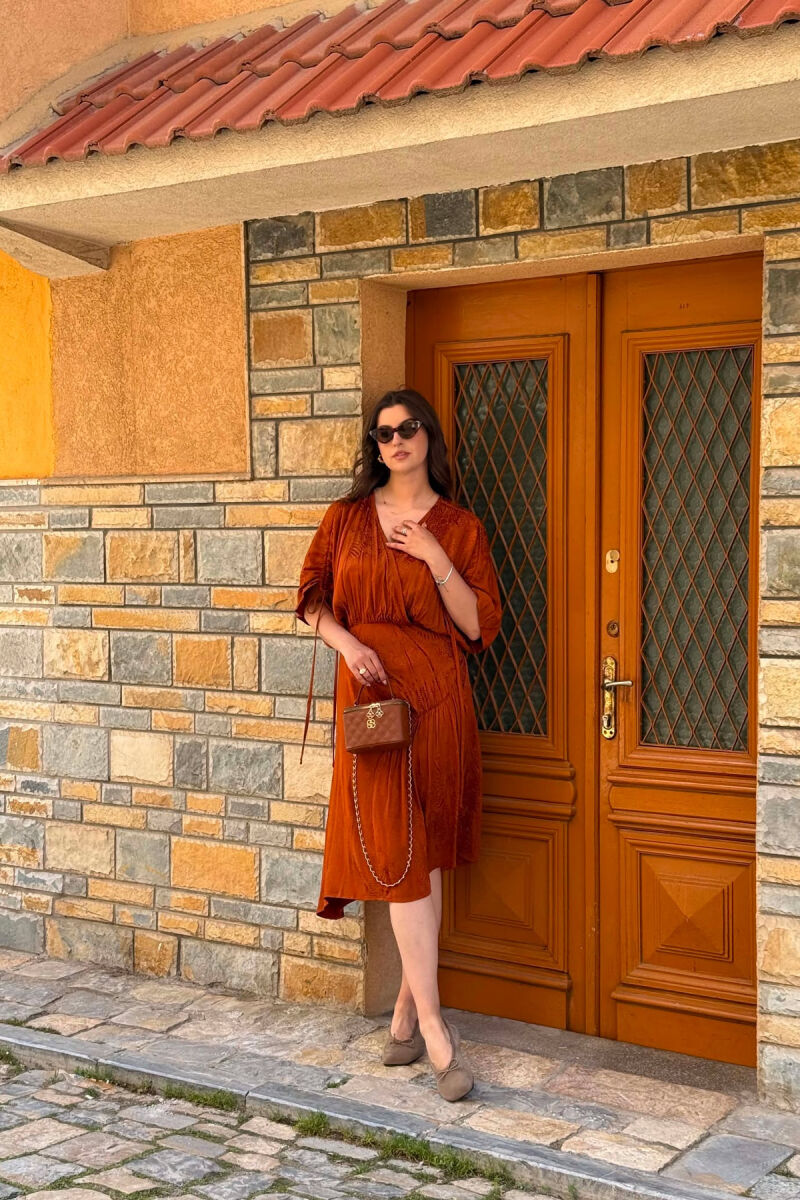 SHINY V-NECK WOMAN DRESS BROWN/KAFE - 5
