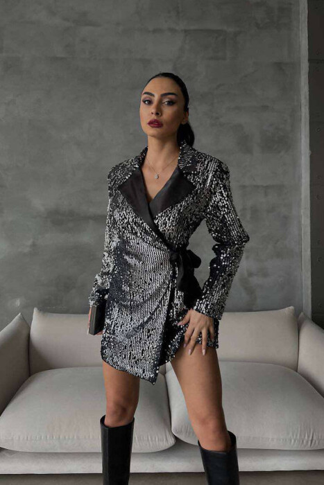 BLAZER PËR FEMRA NË NGJYRËN E ZEZË - KLAUDIO FASHION