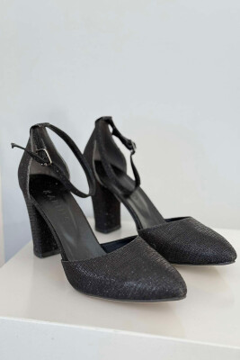 SHINY WOMEN HEELS BLACK/ E ZEZE 