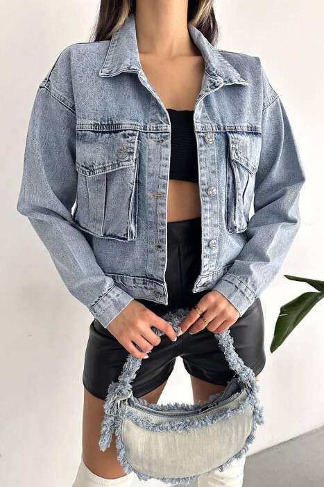 SHORT DENIM WOMAN JACKET IN LIGHTBLUE COLOR - 1