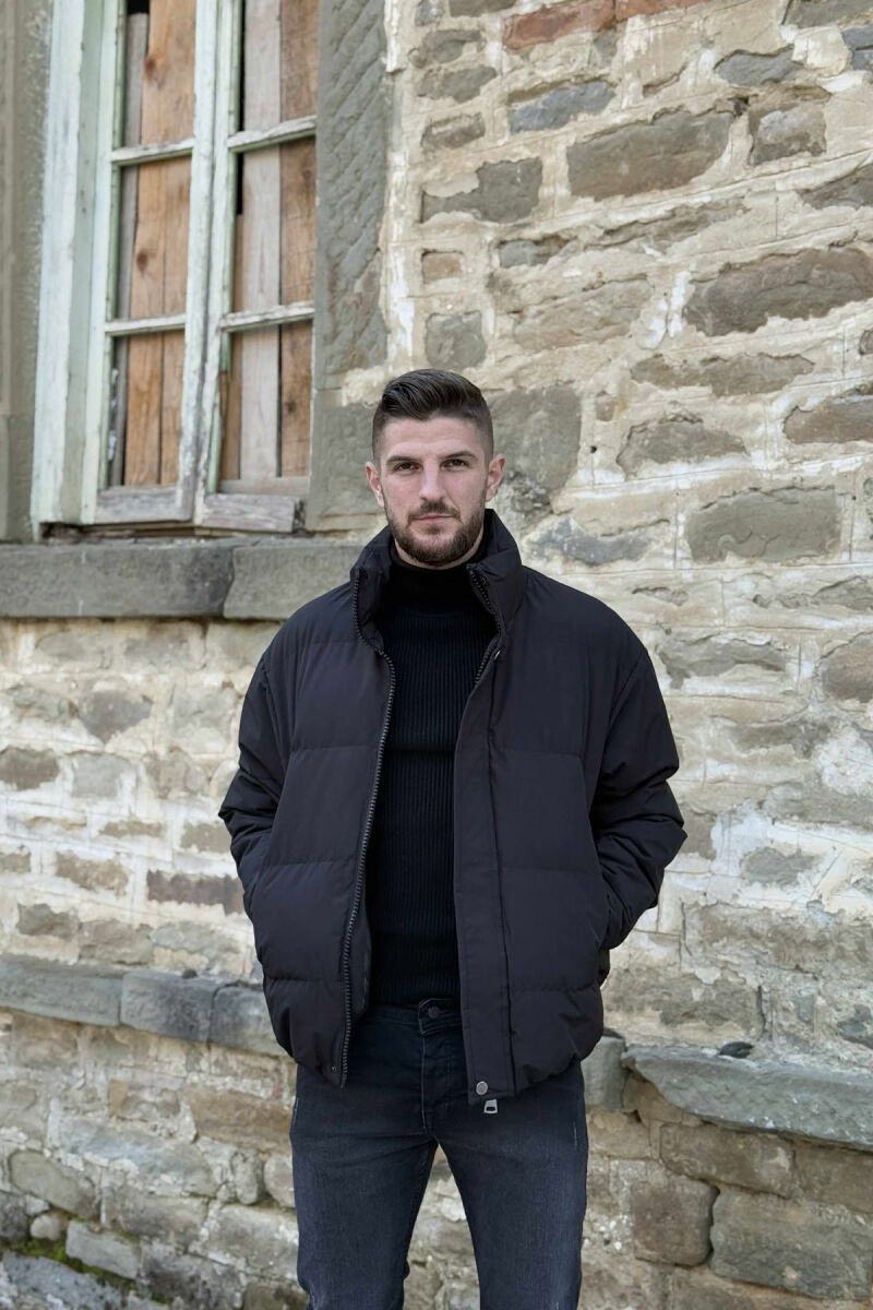 SHORT DOWN ONE COLOR MEN PUFFER JACKET BLACK/ E ZEZE - 2