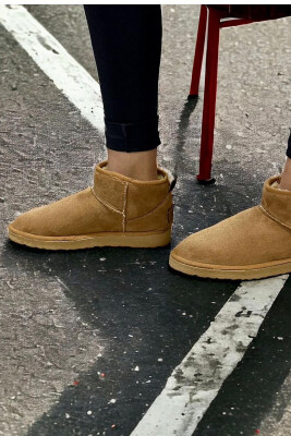 SHORT SIMPLE WOMAN UGG BROWN/KAFE 