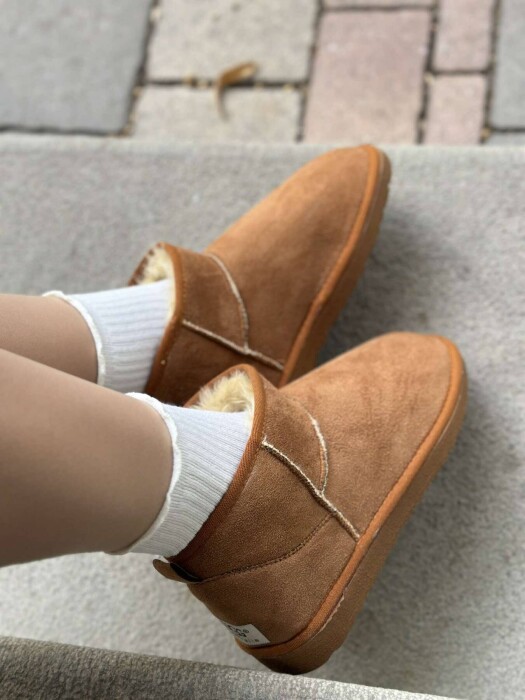 SHORT SIMPLE WOMAN UGG BROWN/KAFE - 5