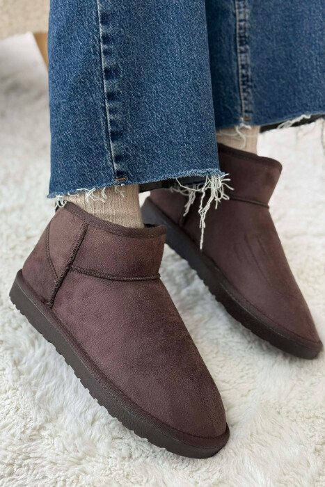 SHORT SIMPLE WOMAN UGG CHOCOLATE/COKOLLATE - KLAUDIO FASHION
