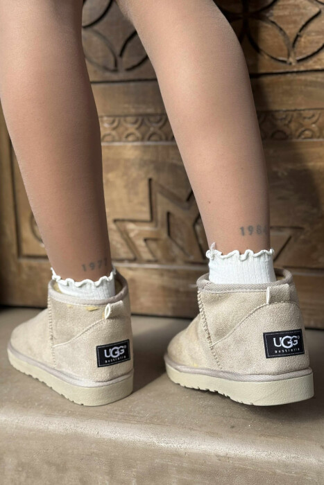 SHORT SIMPLE WOMAN UGG CREAM/KREM - 3