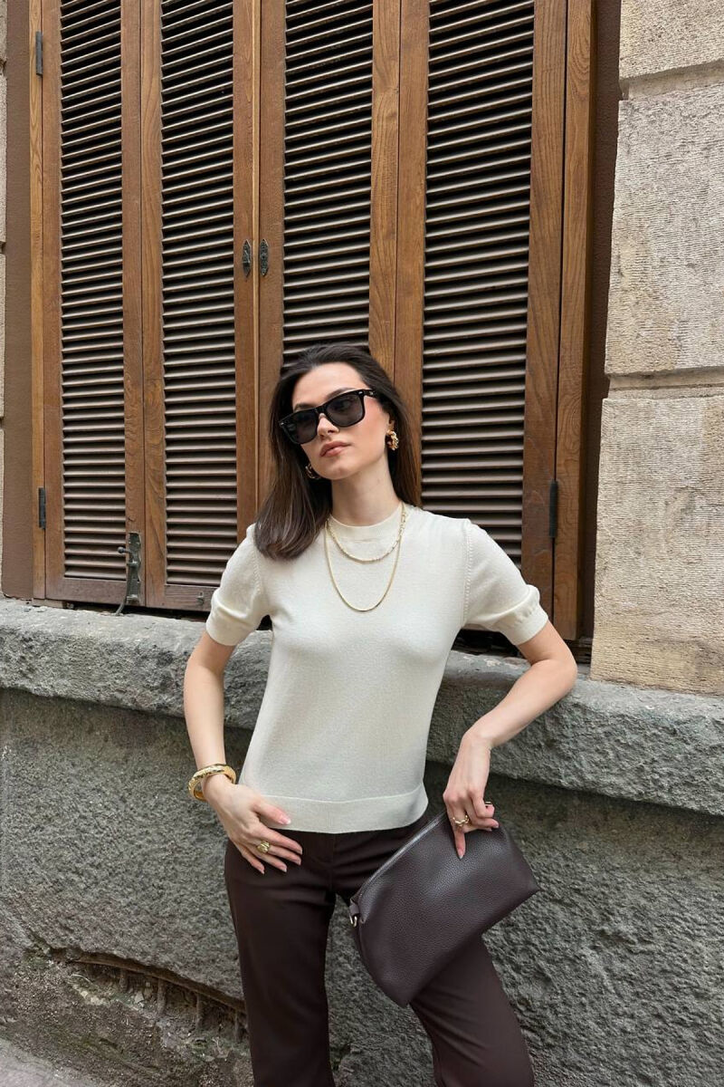 SHORT SLEEVE ONE COLOR WOMEN SWEATER CREAM/KREM - 2