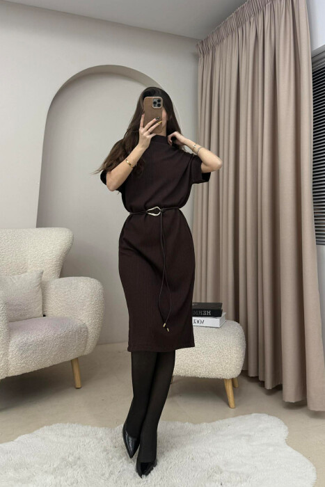 FUSTAN I GJATE ME MENGE TE SHKURTRA DHE ME DETAJIN E LIDHESES PER FEMRA NE NGJYRE KAFE - KLAUDIO FASHION