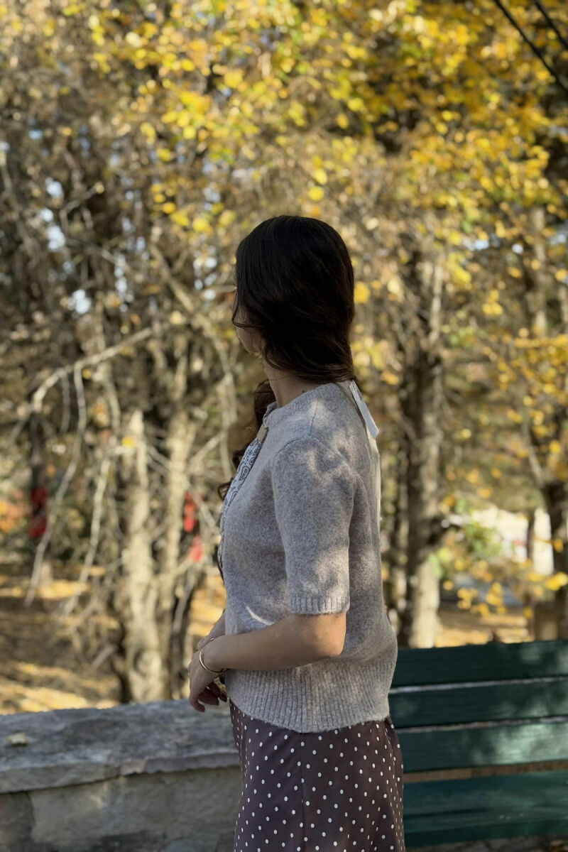 SHORT SLEEVES SCARF DETAIL WOMEN SWEATER BEIGE/BEZHE - 3