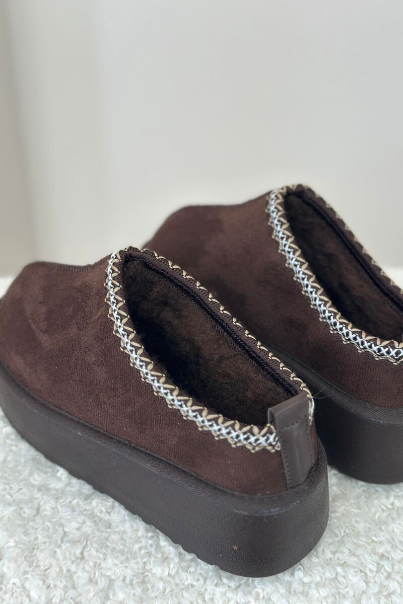 SHORT WARM WOMEN UGG DARK BROWN/KAE - 3