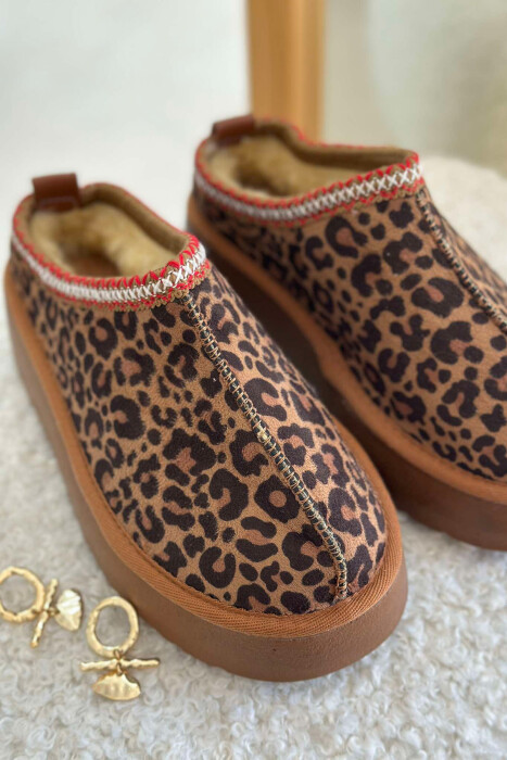 SHORT WARM WOMEN UGG LEO/LEOPARD - 5